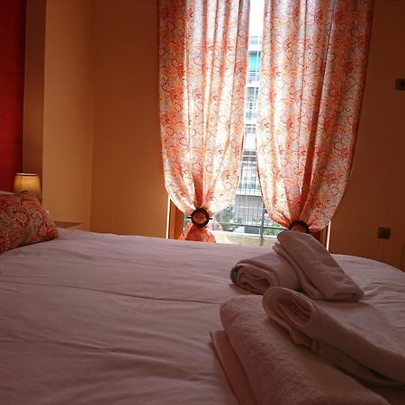 Marianas Inn เอเธนส์ ภายนอก รูปภาพ
