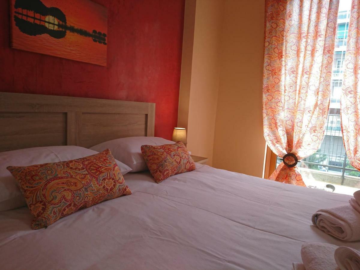 Marianas Inn เอเธนส์ ภายนอก รูปภาพ