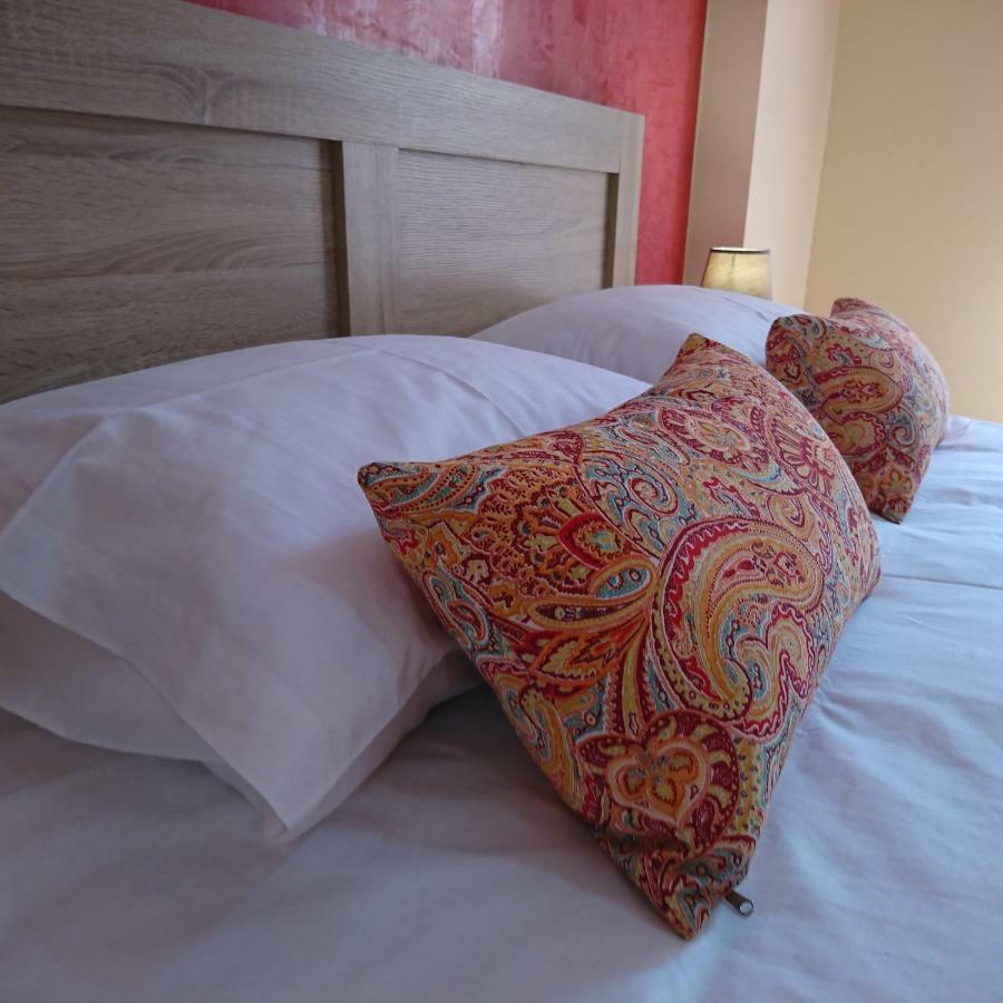 Marianas Inn เอเธนส์ ภายนอก รูปภาพ
